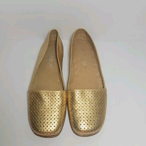MICHELLE D SIZE 7 Remmy Leather Ballet Flat Gold Square Toe - Picture 4 of 10